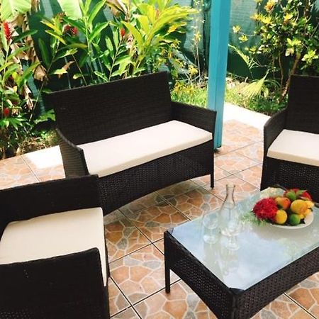 Bungalows Proche De La Plage Le Gosier  Ngoại thất bức ảnh
